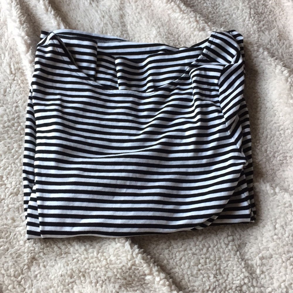 3/4 sleeve striped shirt